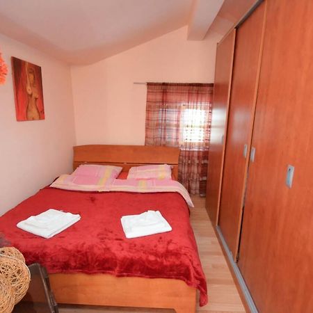 Apartments Olga Tivat Exterior photo